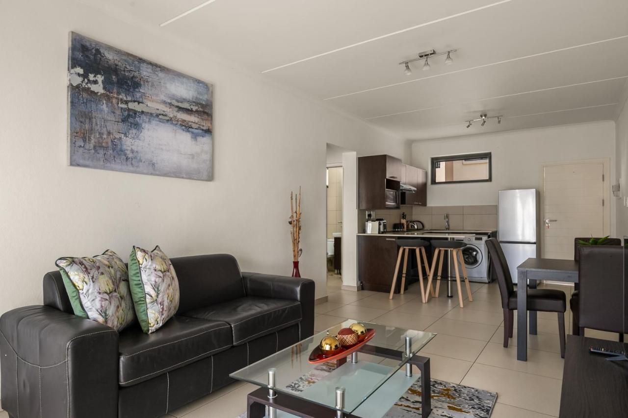 V&S Apartments - Immaculate Luxury Apartment In Fourways, Johannesburg Sandton Kültér fotó